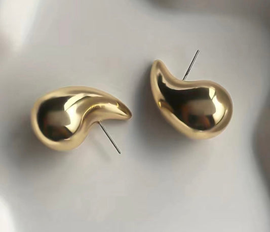 Aretes Mango Dorado